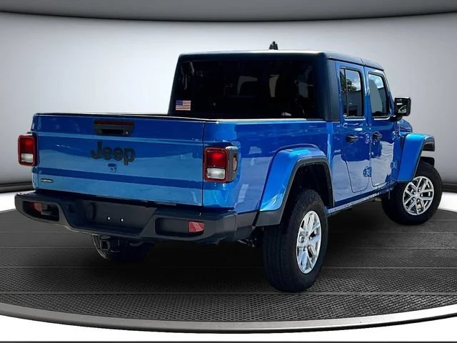 Used 2023 Blue Jeep Sport S 4x4 image 5