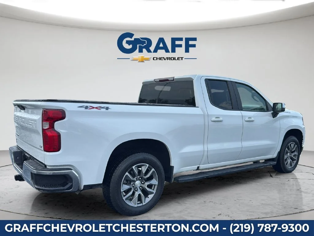 Used 2020 SUMMIT WHITE Chevrolet LT image 8