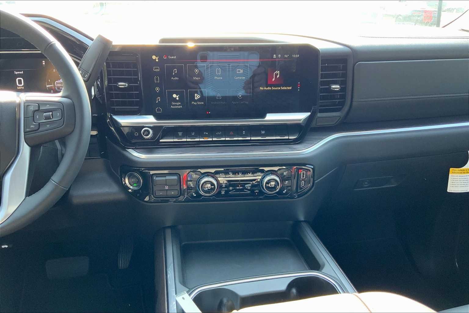 2025 GMC Sierra 3500HD SLT - Photo 7