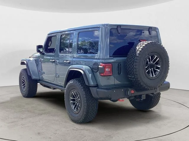New 2026 Anvil Clear Coat Jeep 4-DOOR RUBICON X image 3