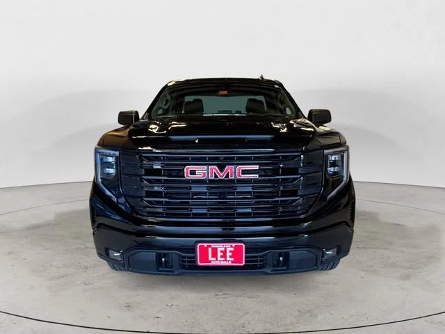 New 2026 Onyx Black GMC Elevation image 9