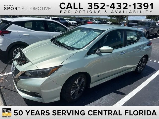 Used 2019 Green Nissan SV image 1