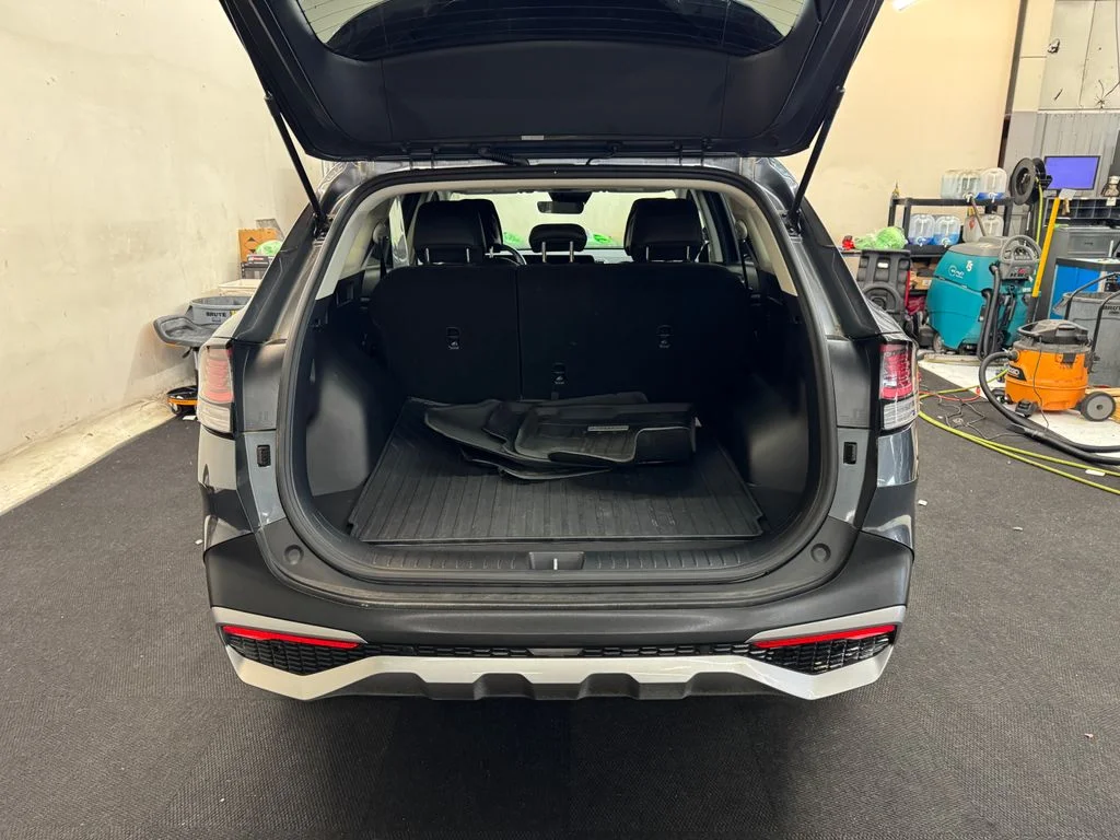 Used 2025 Gray Kia EX image 6