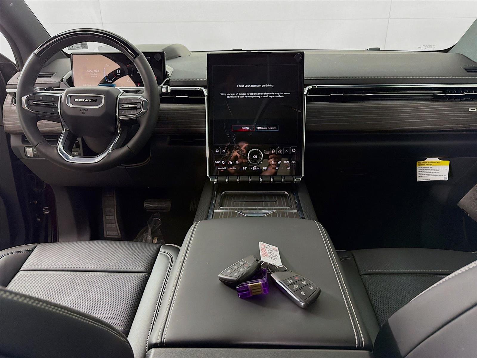 2025 GMC Sierra EV Denali - Photo 25