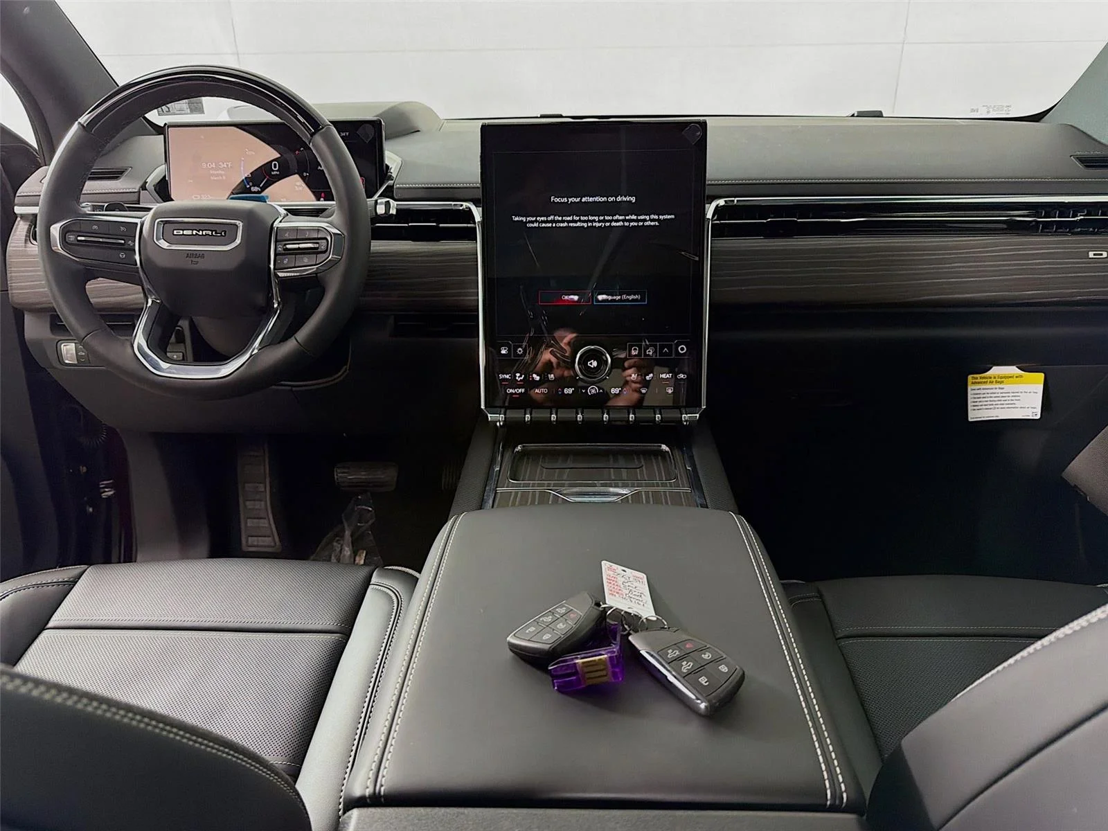 2025 GMC Sierra EV Denali - Photo 25