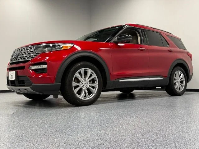 Used 2020 Red Ford Limited image 4