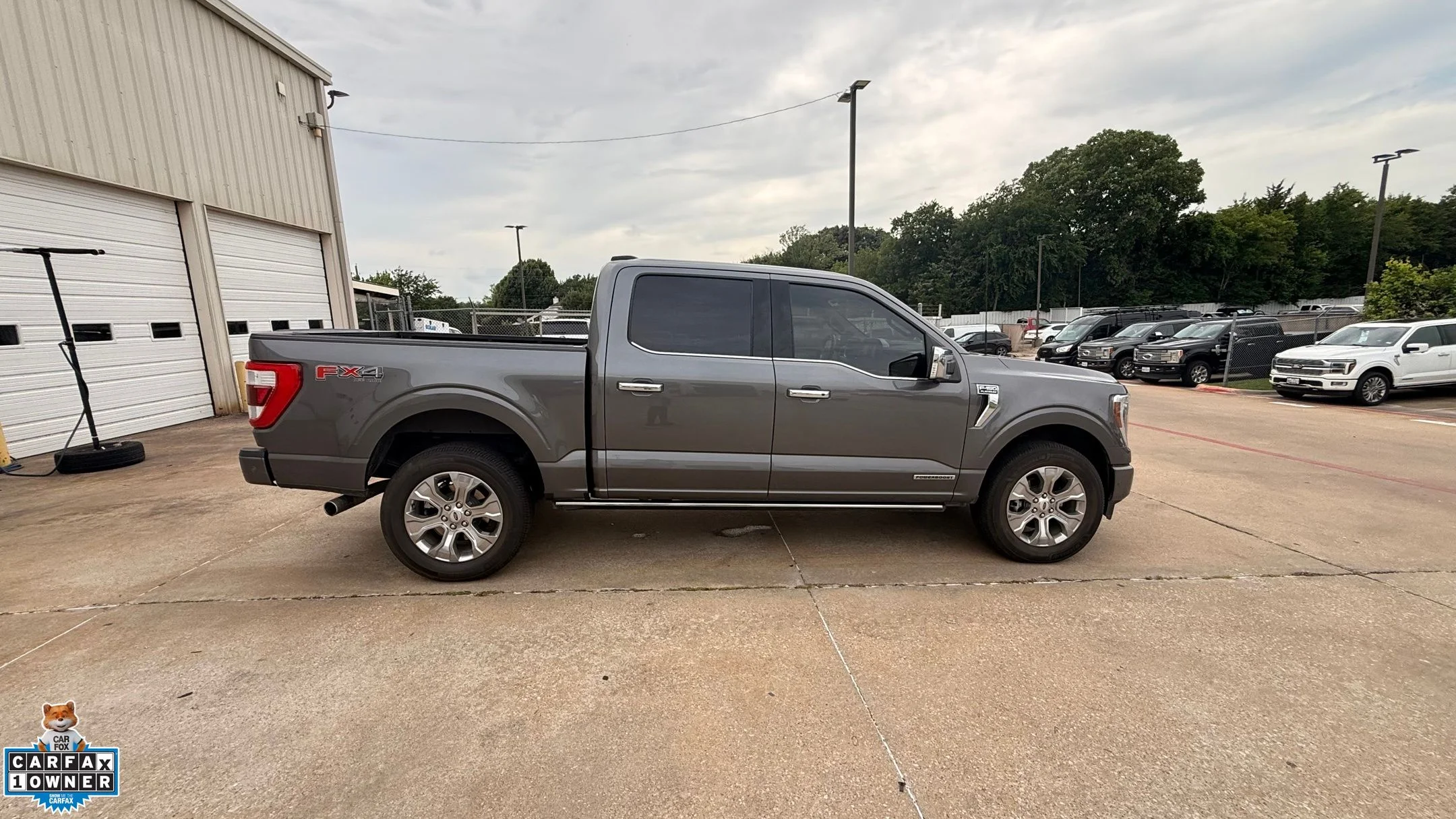 Used 2023 Gray Ford Platinum image 4
