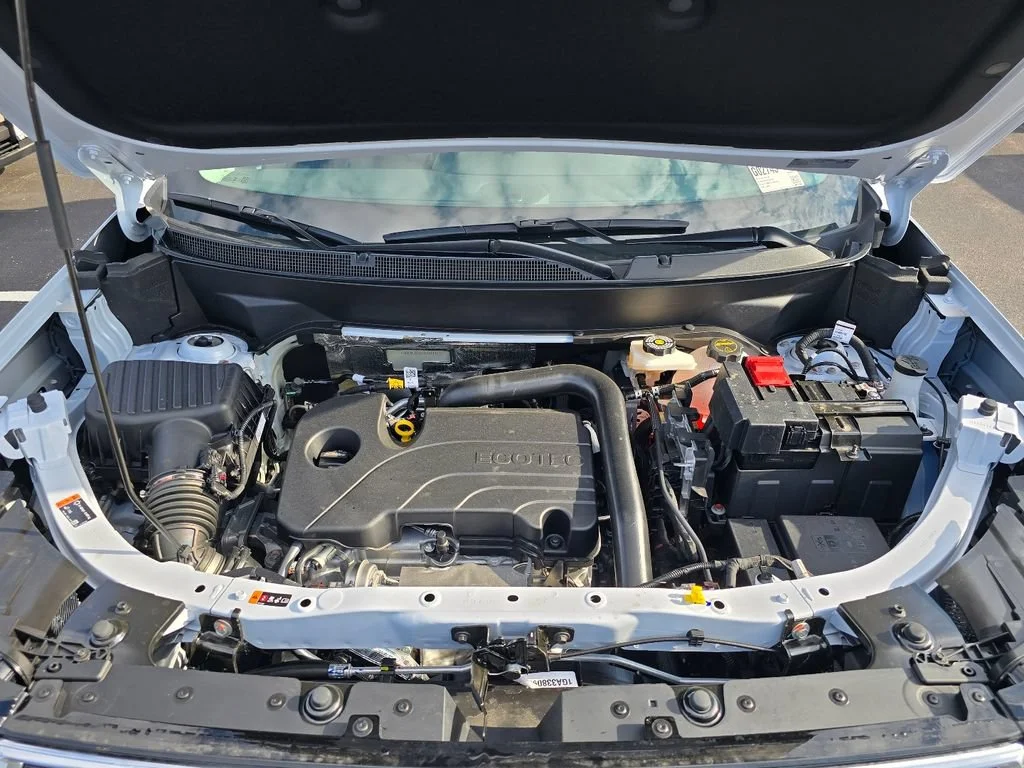 New 2026 Glacier White Tricoat GMC Denali image 28
