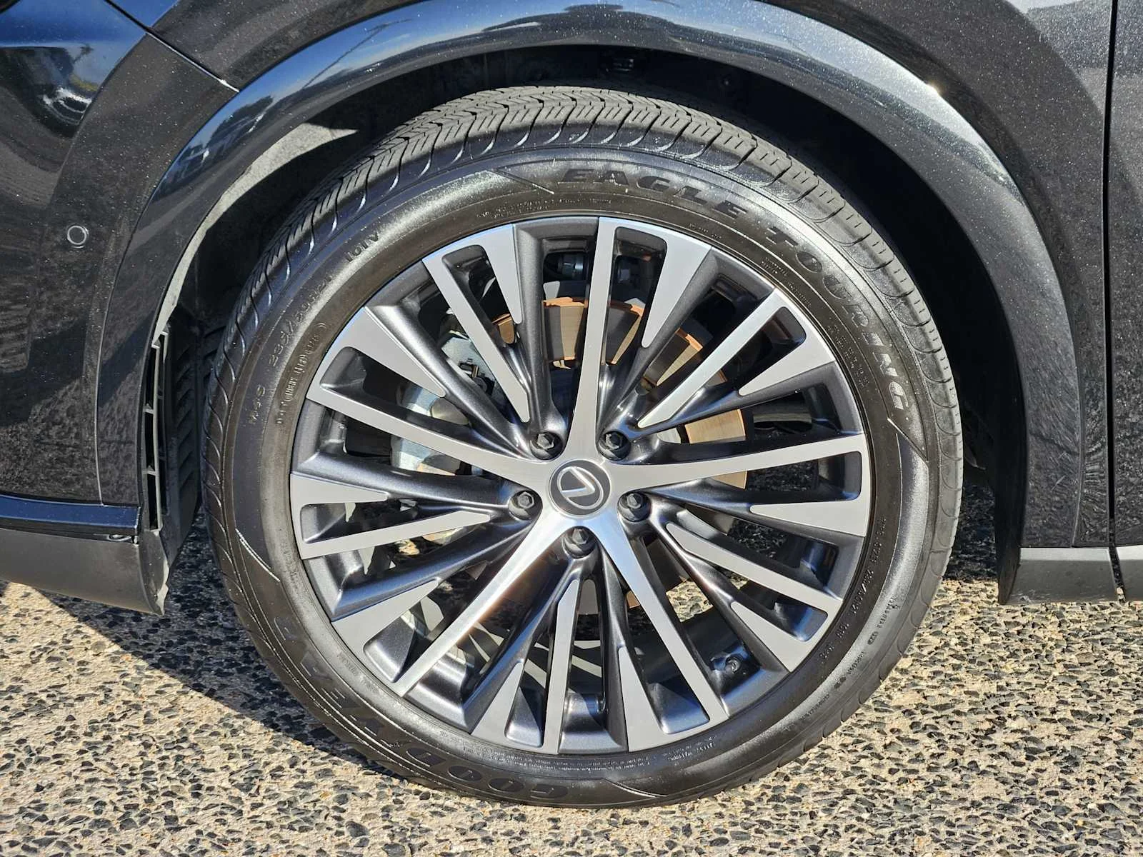 Certified Used 2025 CAVIAR Lexus Premium Plus image 7