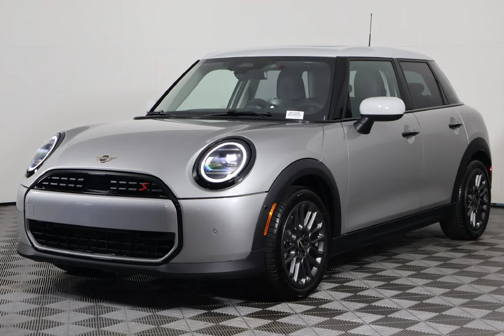 2027 MINI Hardtop 4 Door