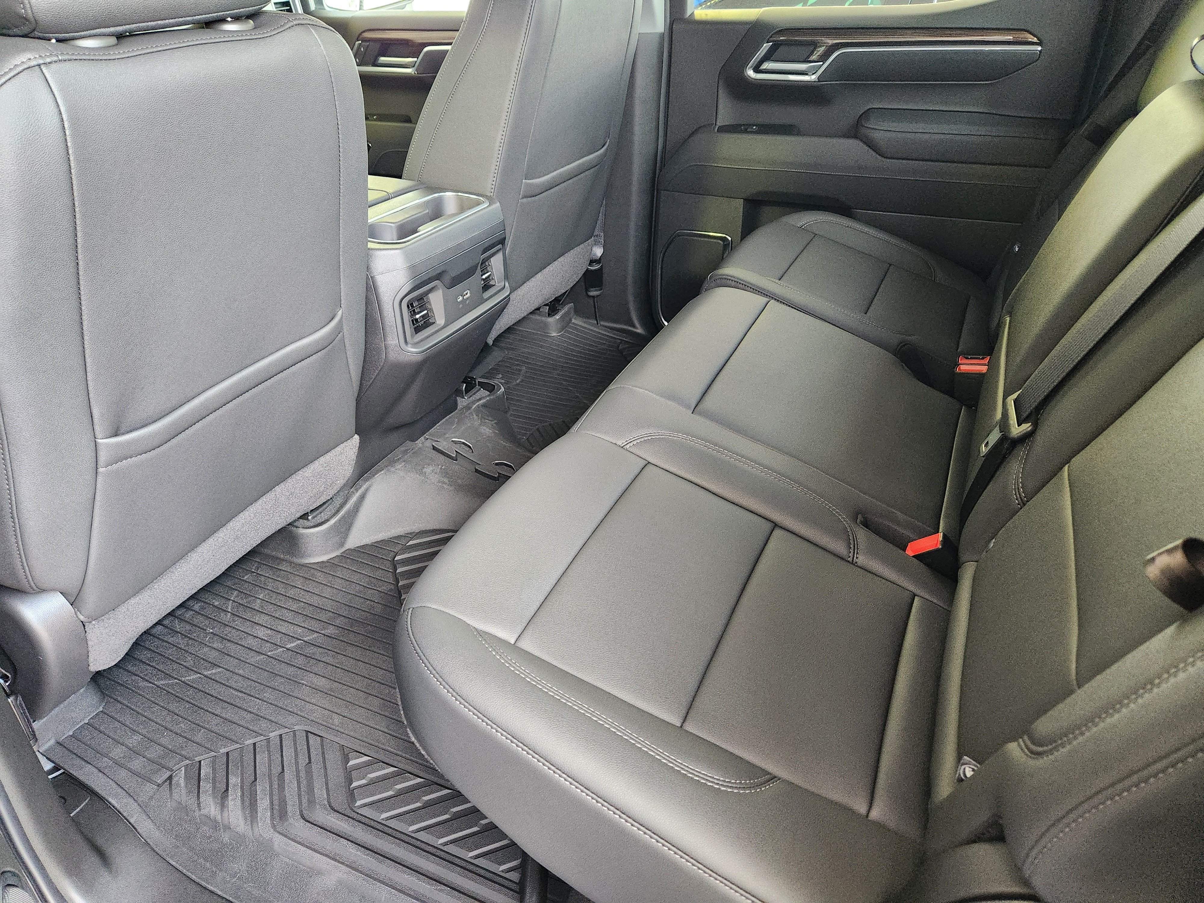 2026 Chevrolet Silverado 1500 RST - Photo 14