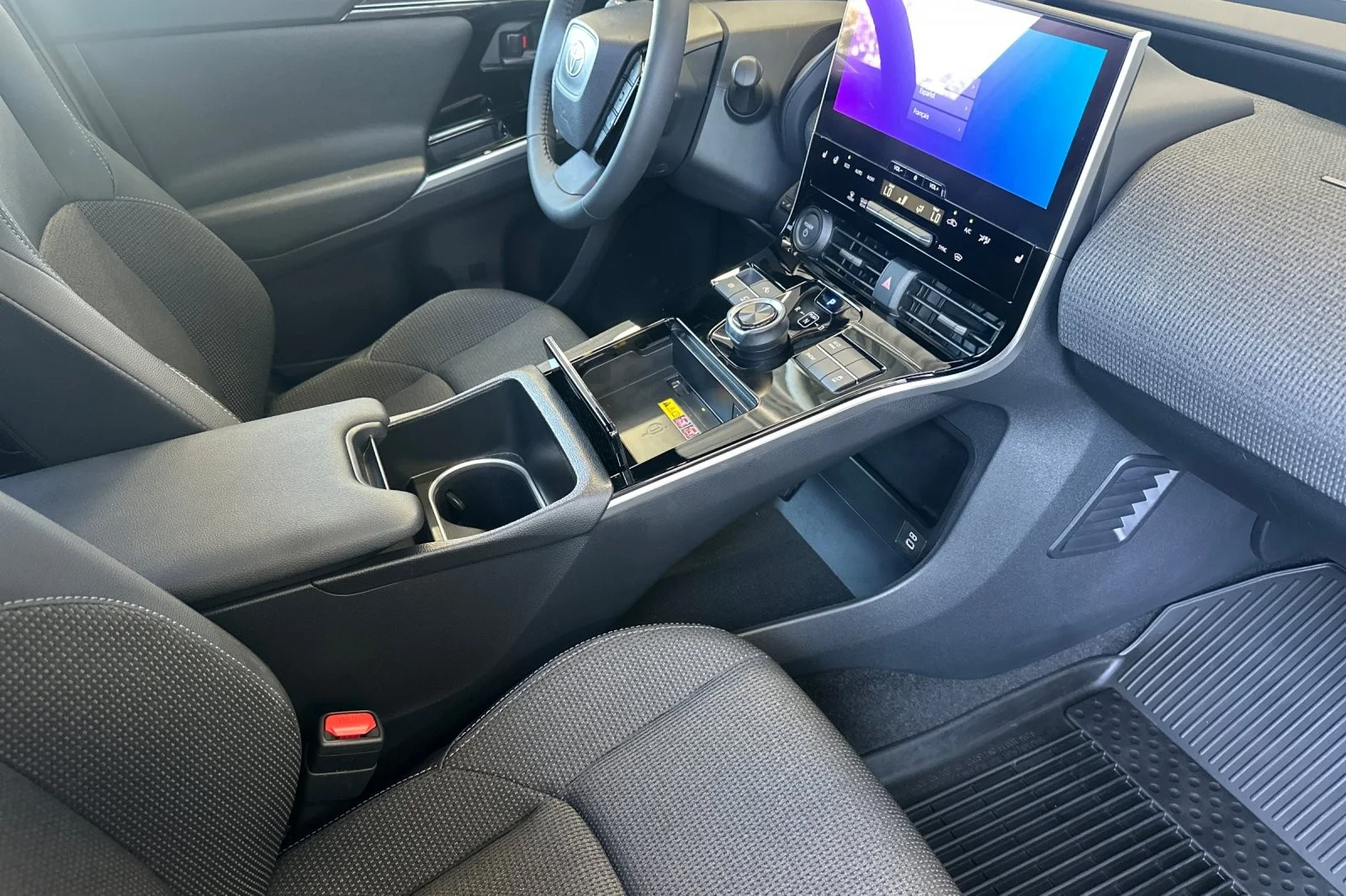 Certified Used 2025 Heavy Metal Toyota XLE image 15