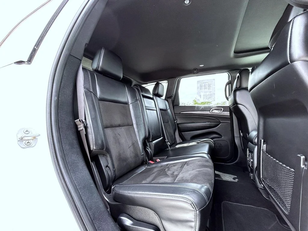 2019 Jeep Grand Cherokee Altitude - Photo 19