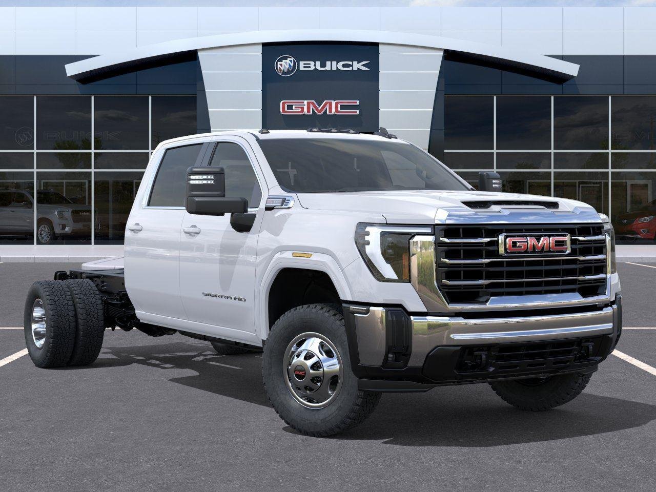 New 2026 Summit White GMC SLE image 7