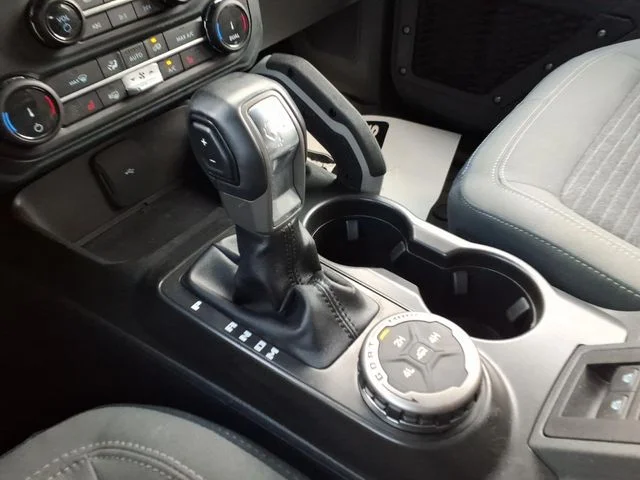 Used 2022 Blue Ford Outer Banks image 29