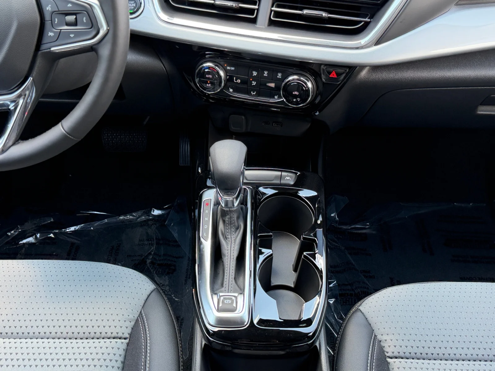 New 2026 Mosaic Black Metallic Chevrolet LT image 15