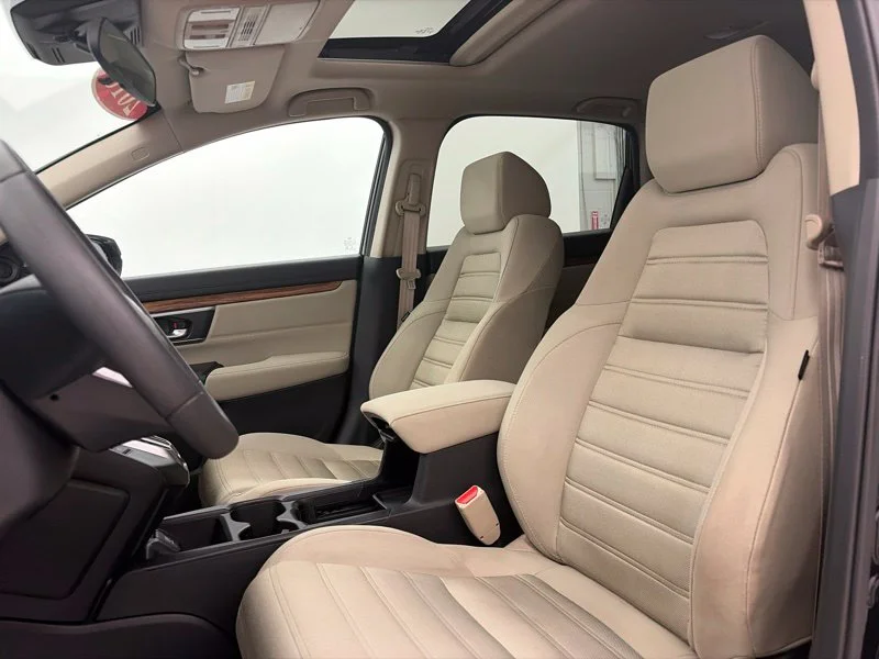 Used 2018  Honda EX image 22