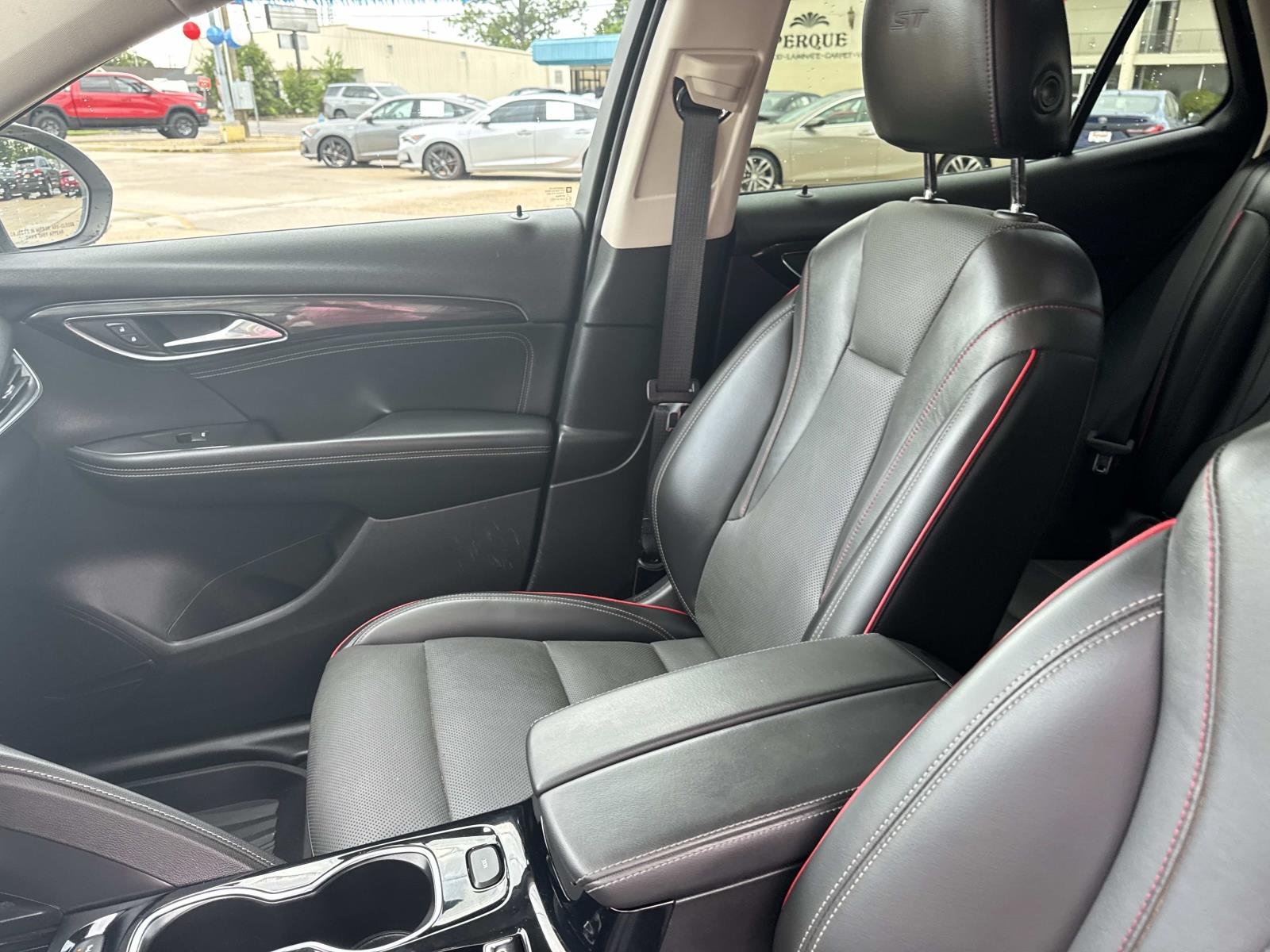 2022 Buick Envision Essence - Photo 15