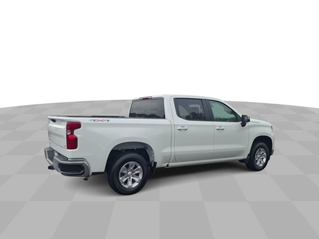 Used 2026 White Chevrolet LT image 8
