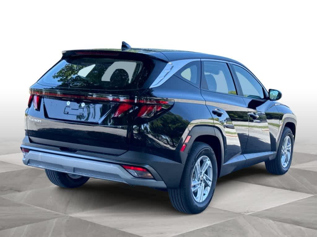 New 2026 Phantom Black Hyundai SE FWD image 8
