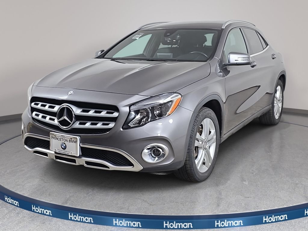 Used 2018 Gray Metallic Mercedes-Benz GLA 250 image 1