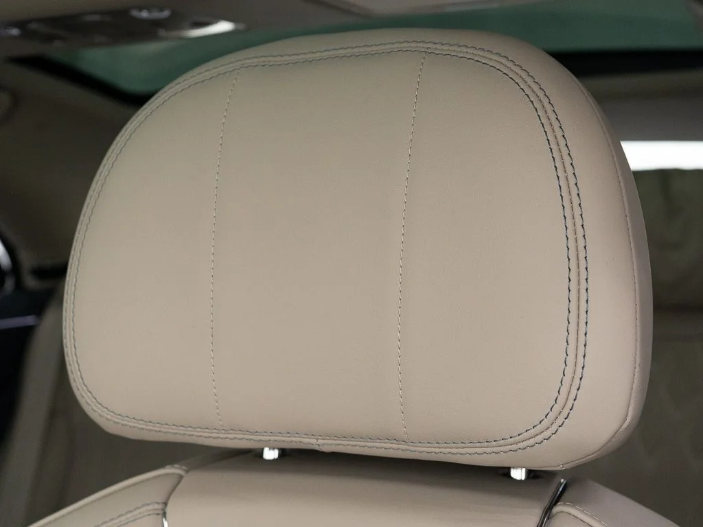 Certified Used 2026 Thunder Bentley Azure image 17