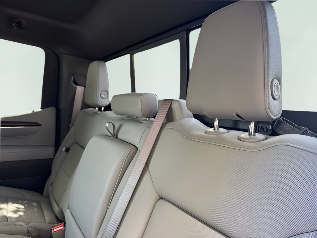2026 GMC Sierra 1500 SLT - Photo 25