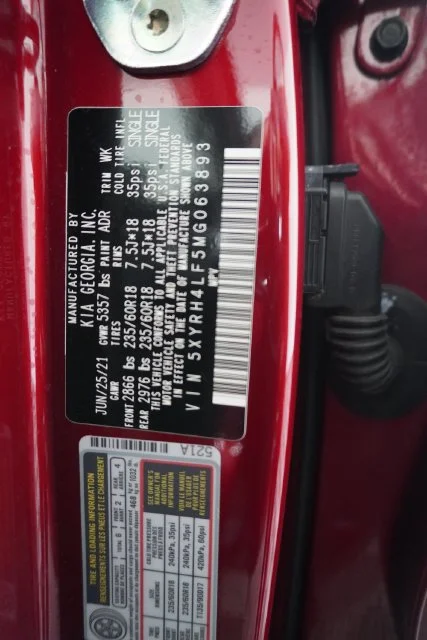 Used 2021 Red Kia EX image 21