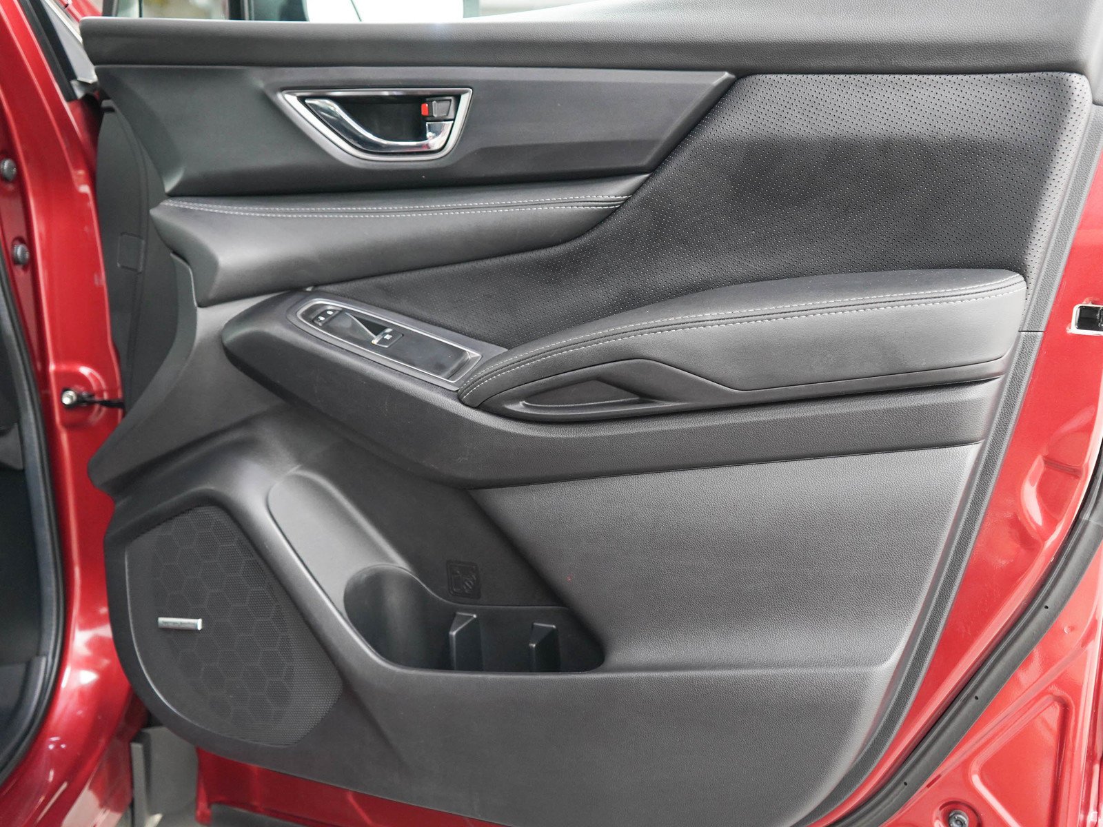 Used 2024 Crimson Red Pearl Subaru Limited image 9