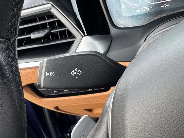 Used 2019 Blue BMW 330i xDrive image 31