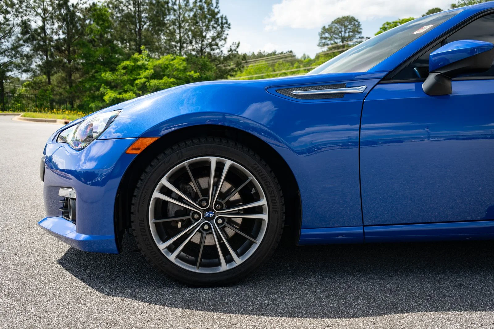 Used 2015 Blue Subaru Limited image 4