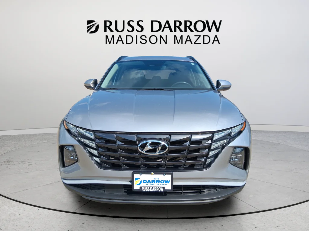 Used 2024 Silver Hyundai SEL image 8