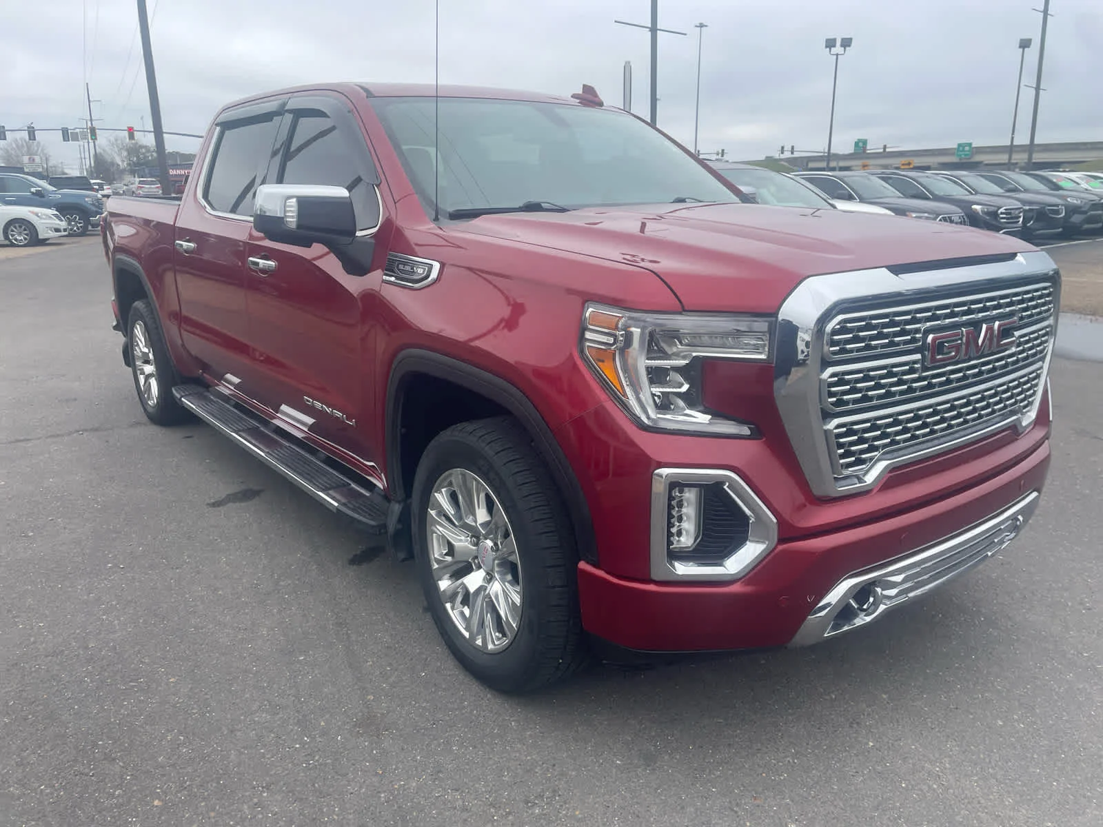 2019 GMC Sierra Denali 4x4 Crew Cab Short Box's photo