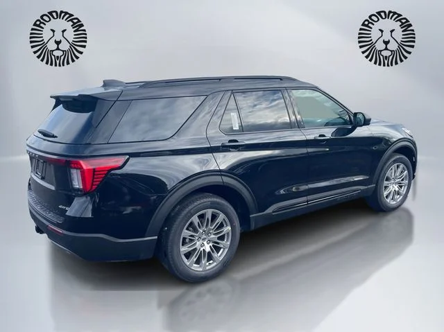 New 2026 Agate Black Metallic Ford Active image 6