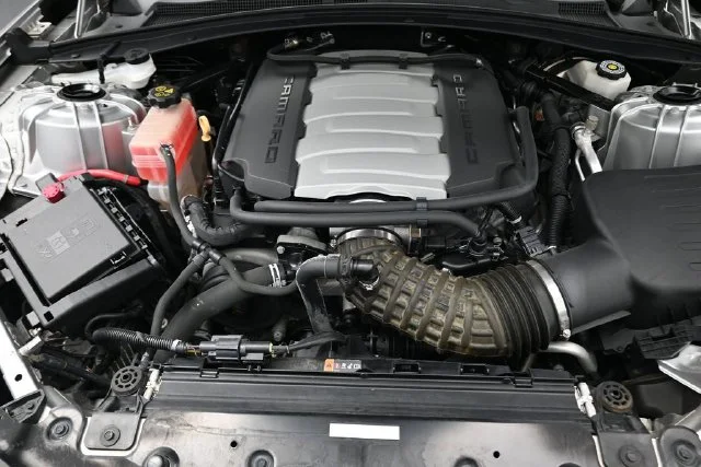 Used 2018 Silver Chevrolet SS image 20