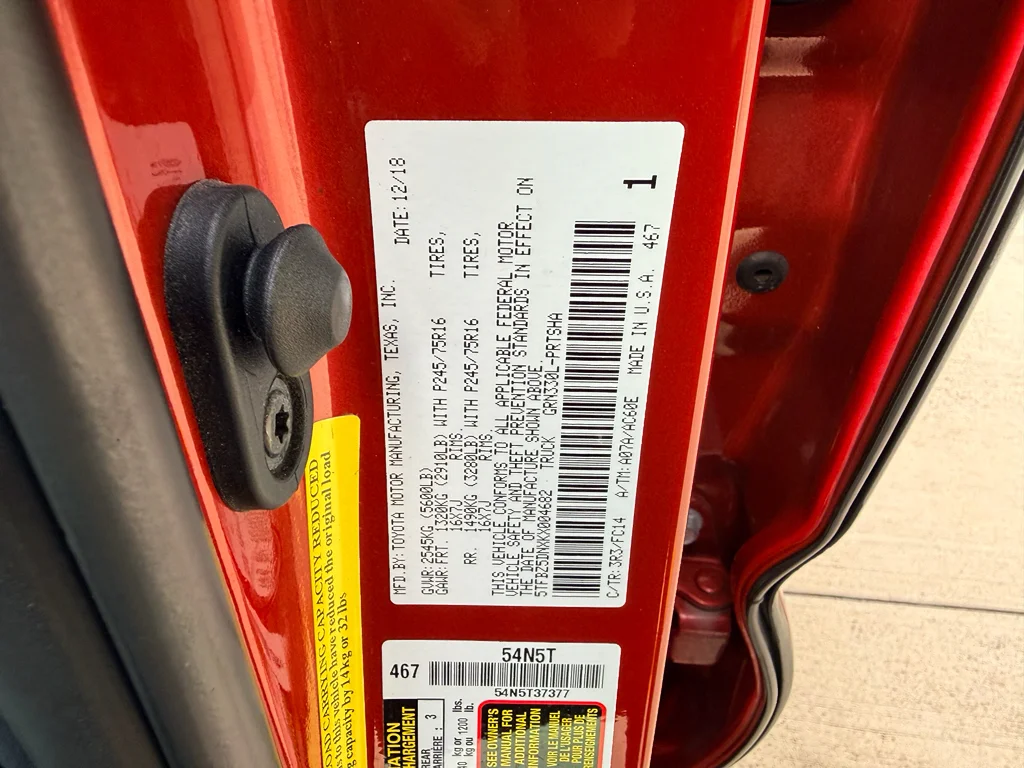 Used 2019 Barcelona Red Metallic Toyota SR5 image 32