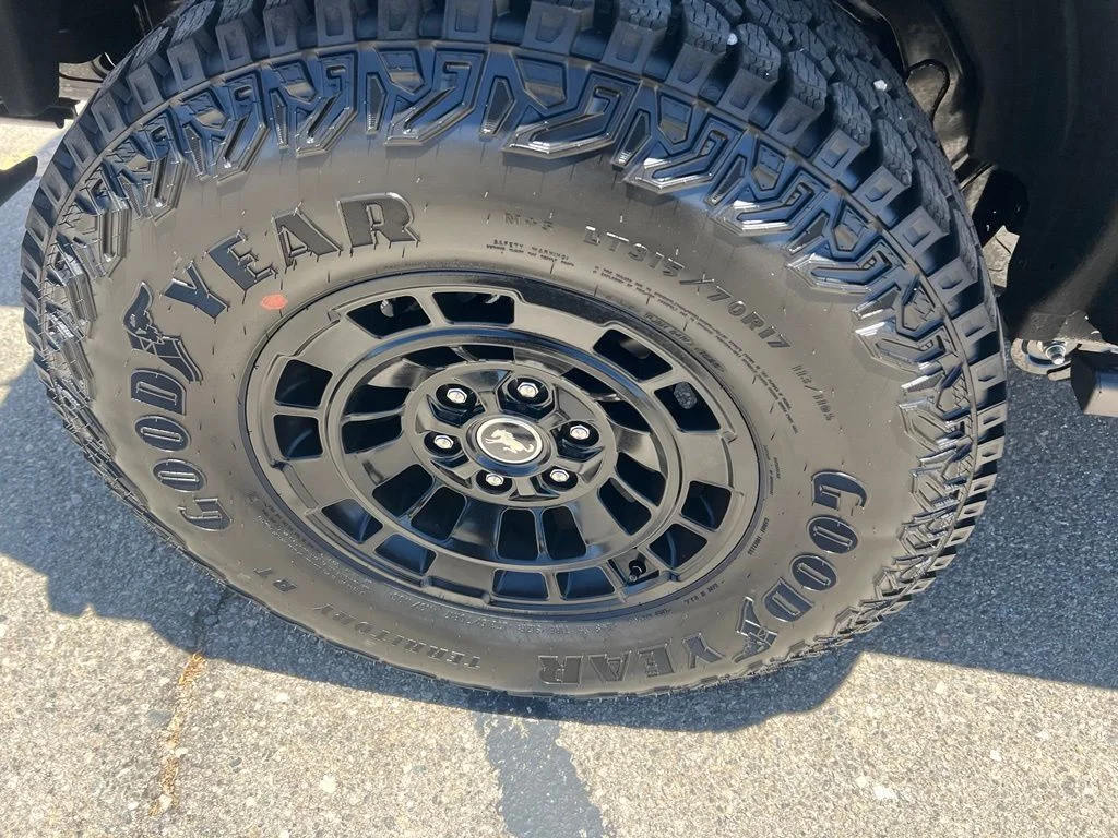 New 2026 Marsh Gray Ford Badlands® image 31