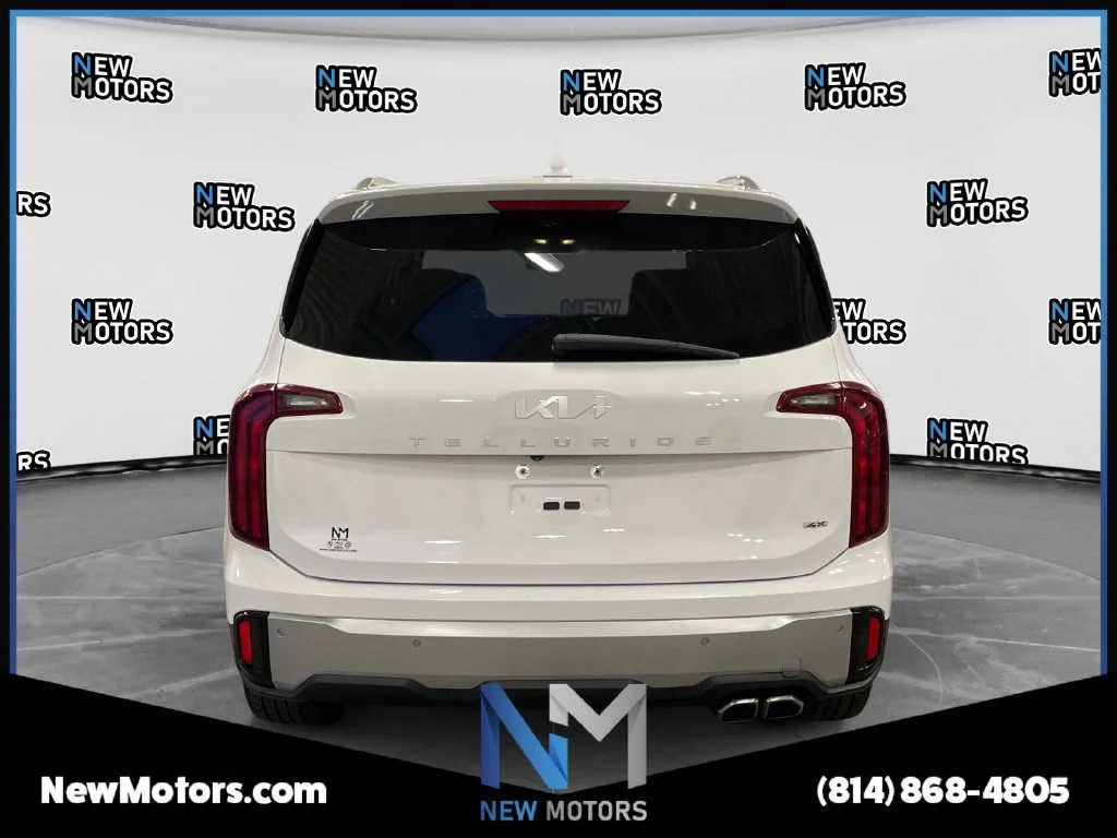Used 2023 White Pearl Kia S image 4