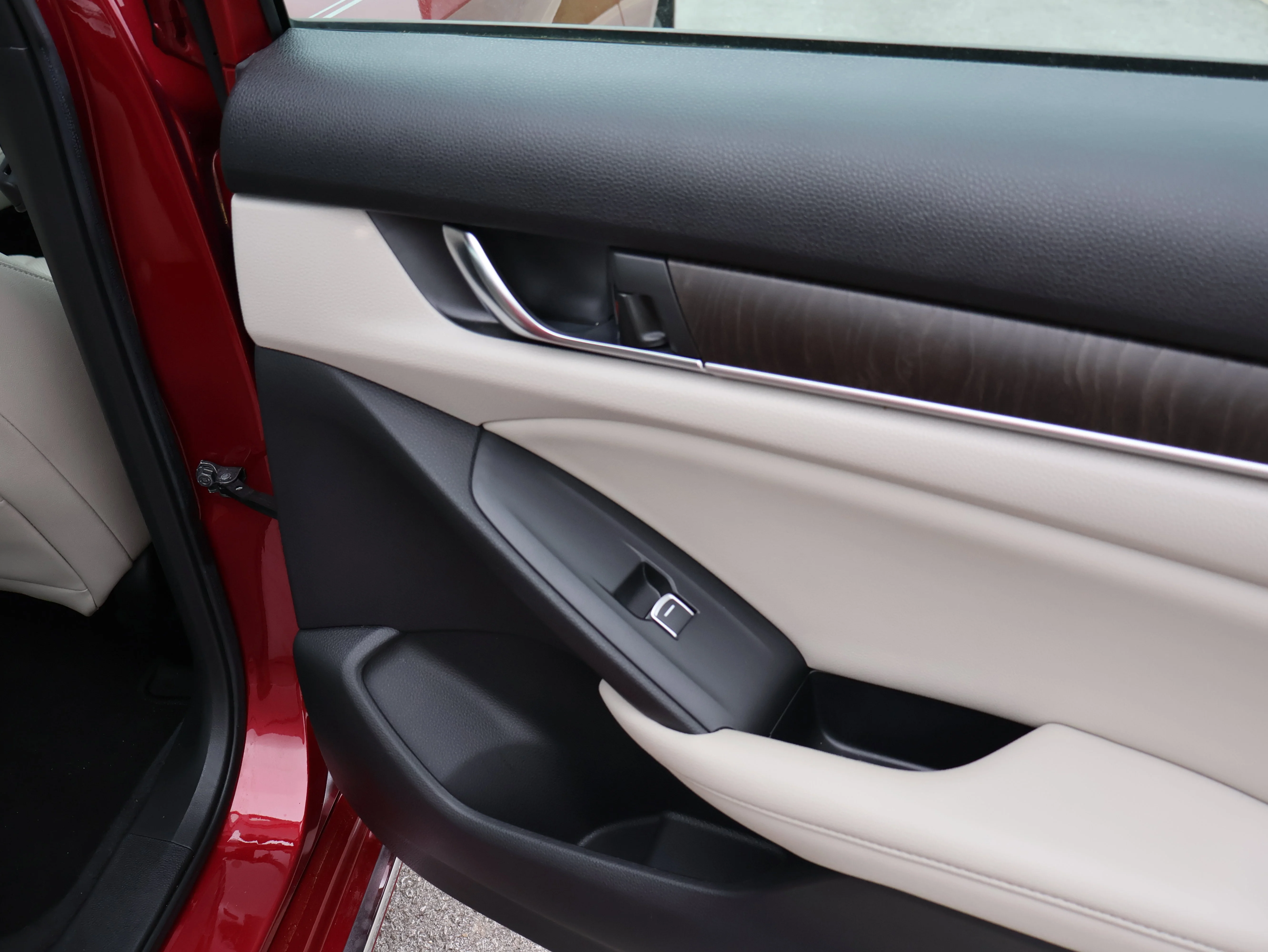 2021 Honda Accord EX-L - Photo 14