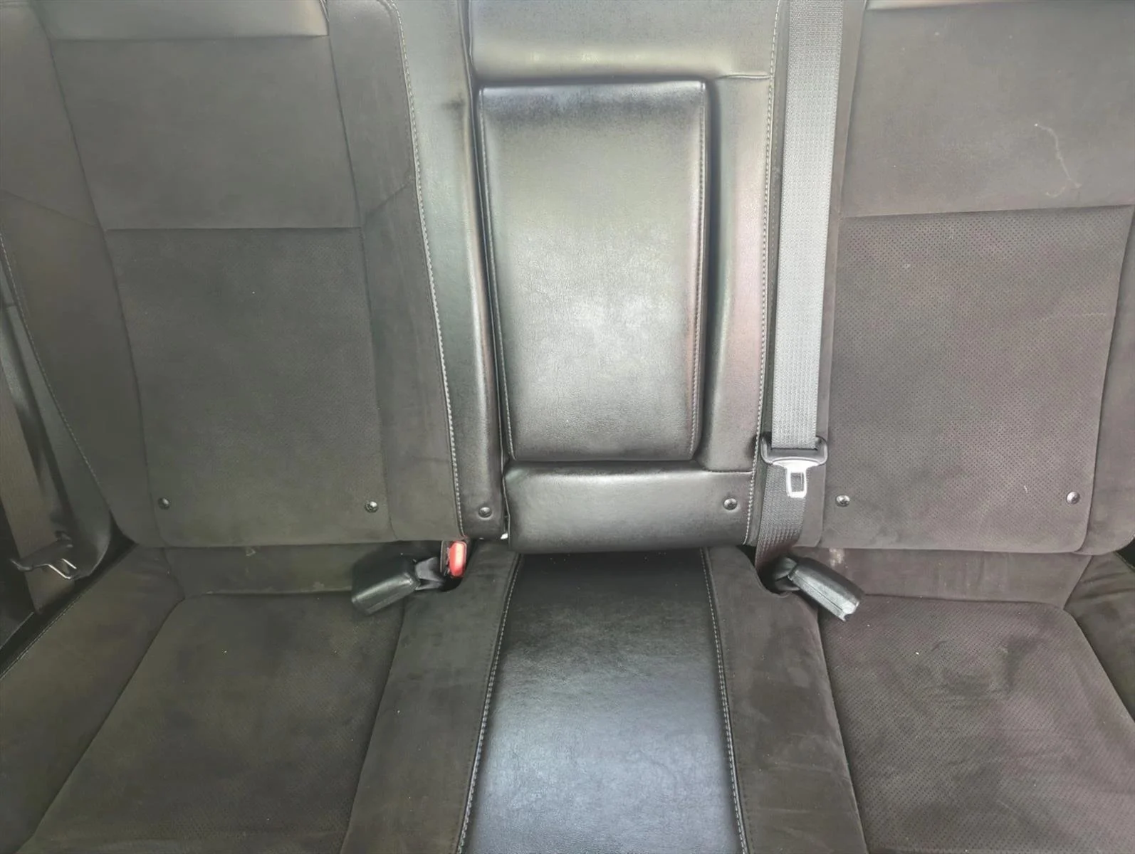 Used 2023 White Knuckle Clearcoat Dodge R/T image 17