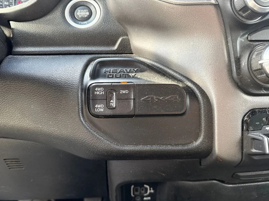 Used 2022 White Ram Big Horn image 21