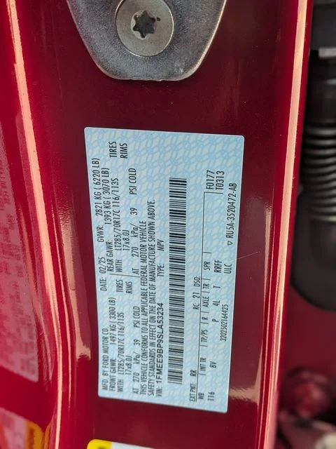 Used 2025 Red Ford Badlands image 40