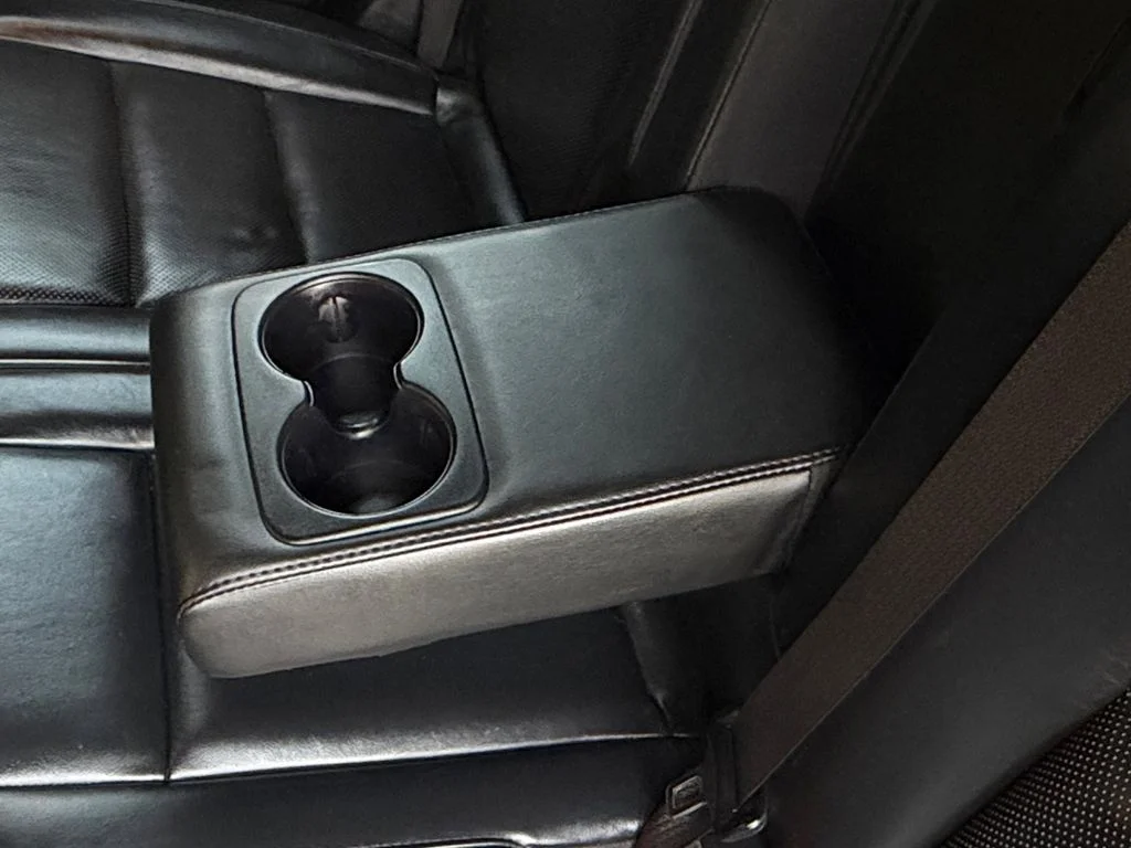 Used 2019 Red Jeep Limited image 27