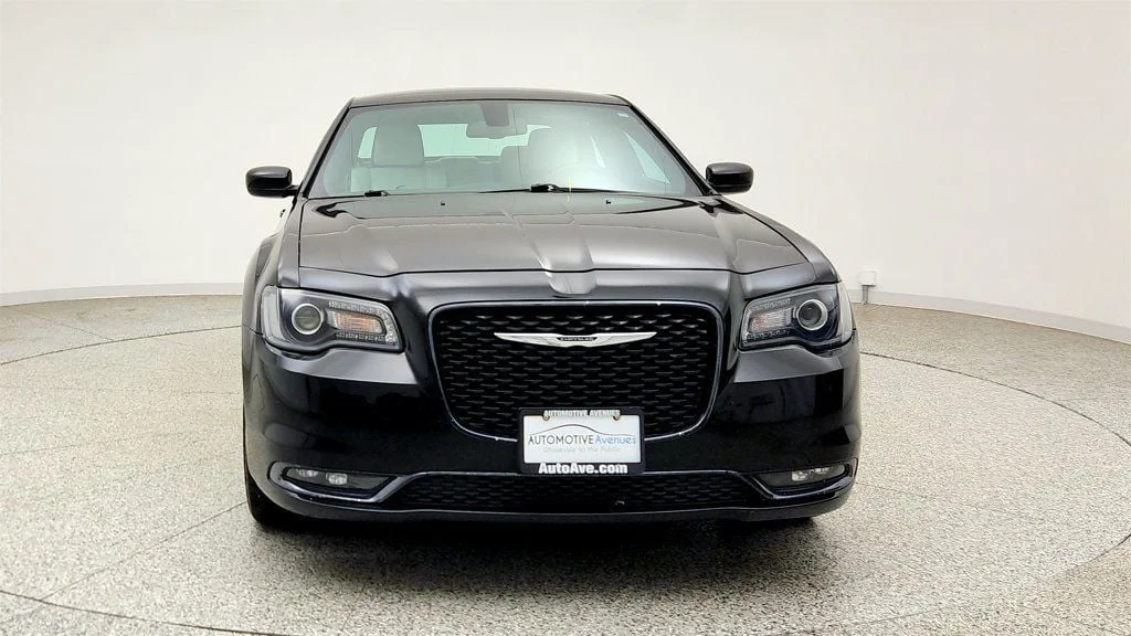 Used 2020 Gloss Black Chrysler 300S AWD image 2