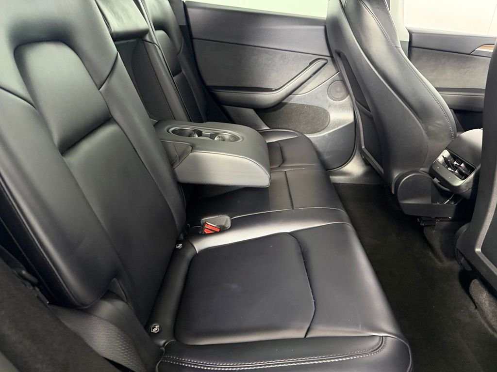 Used 2024 White Tesla Long Range image 29