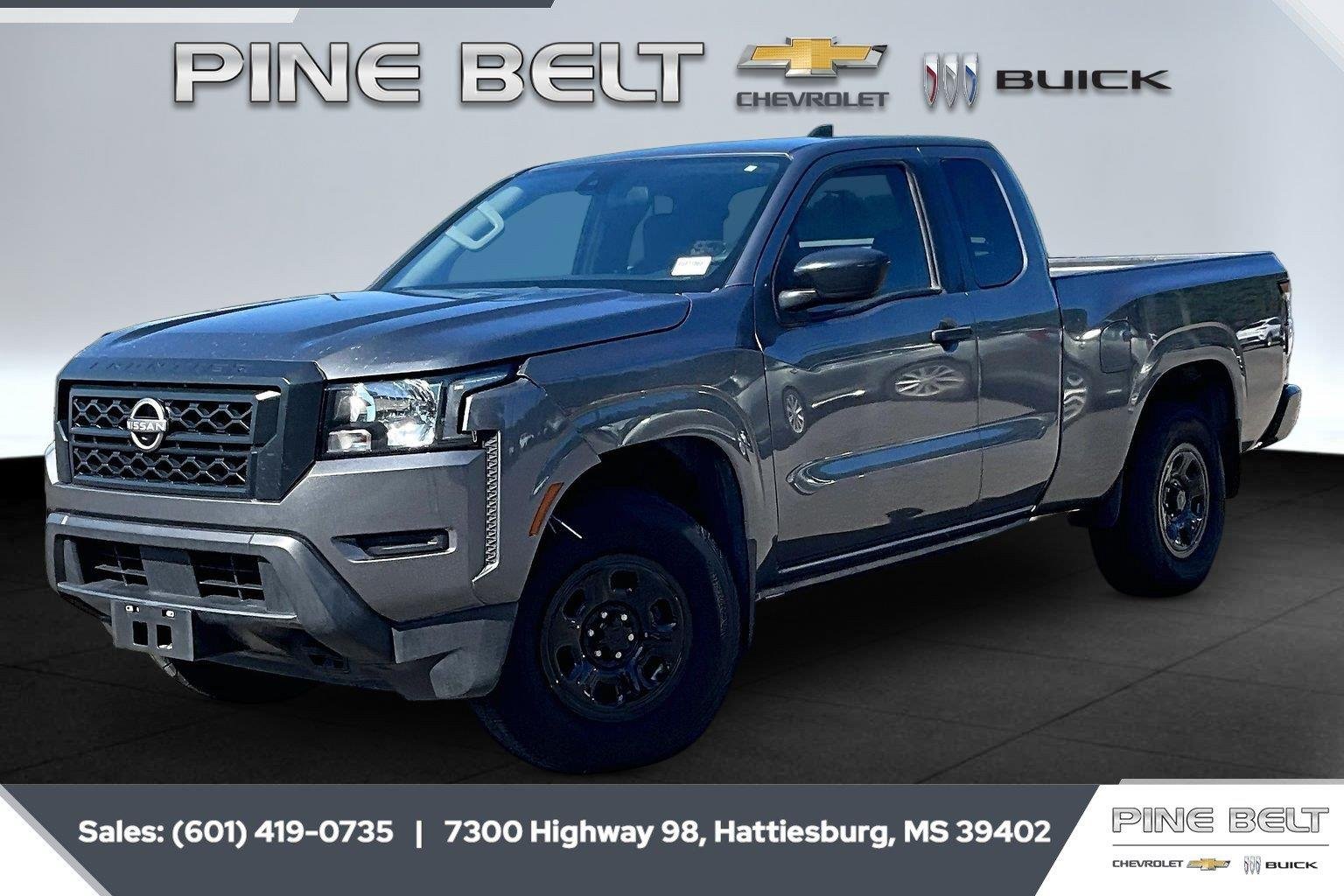 Used 2022 Gray Nissan King Cab S 4x4 image 11