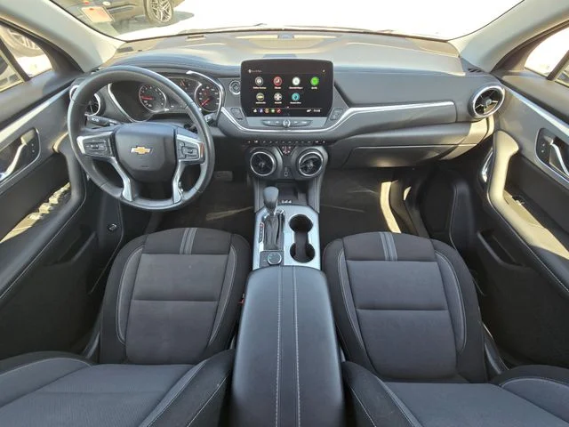 Used 2024 White Chevrolet LT image 33
