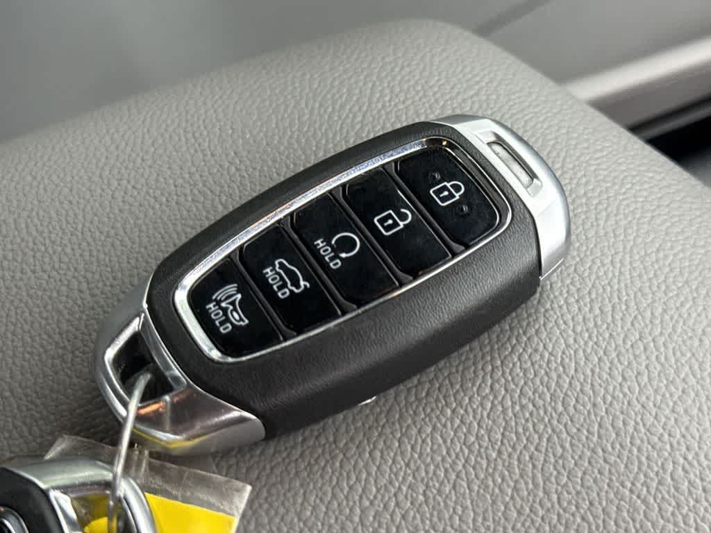Used 2023 Intense Blue Hyundai SEL image 28