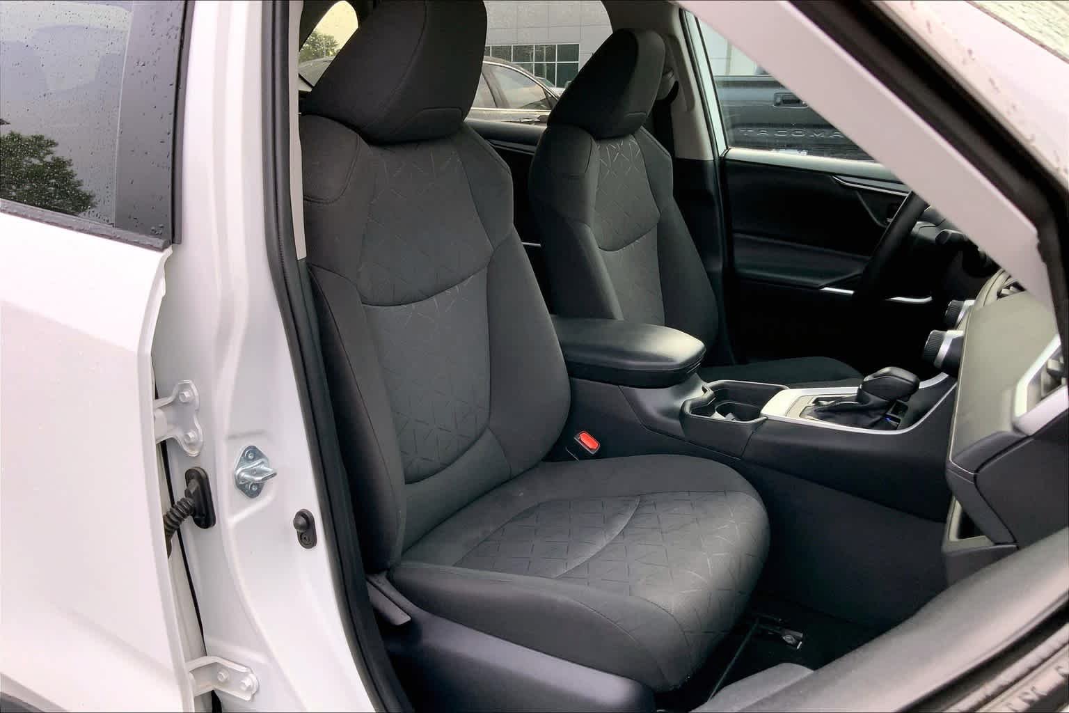 Used 2021 Super White Toyota XLE image 9