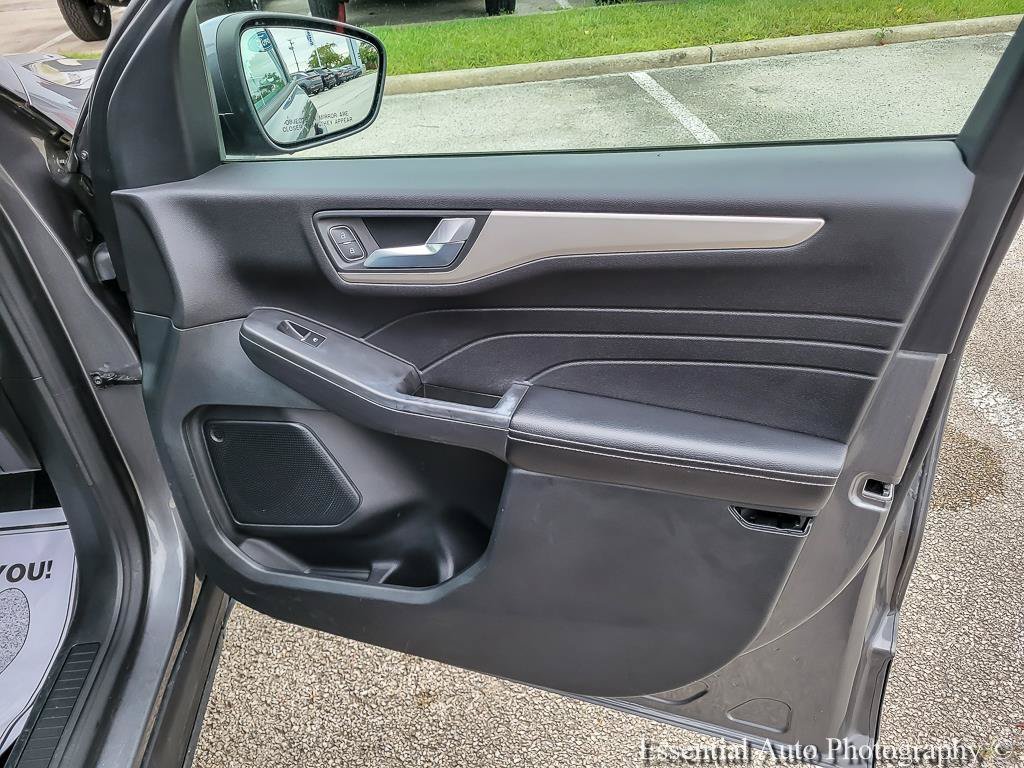 Used 2021 Gray Metallic Ford SEL image 30